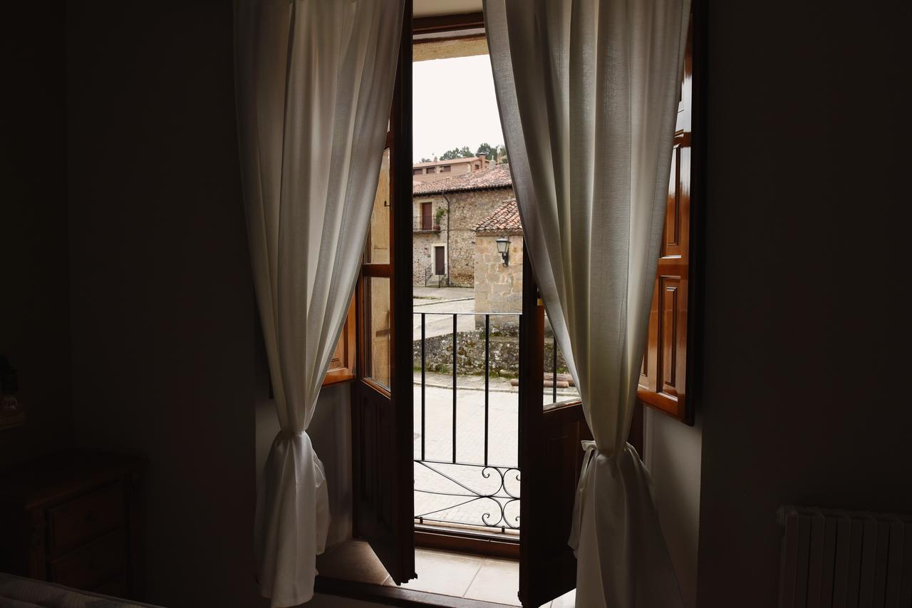 Hostal San Martin モリーノス・デ・ドゥエロ エクステリア 写真