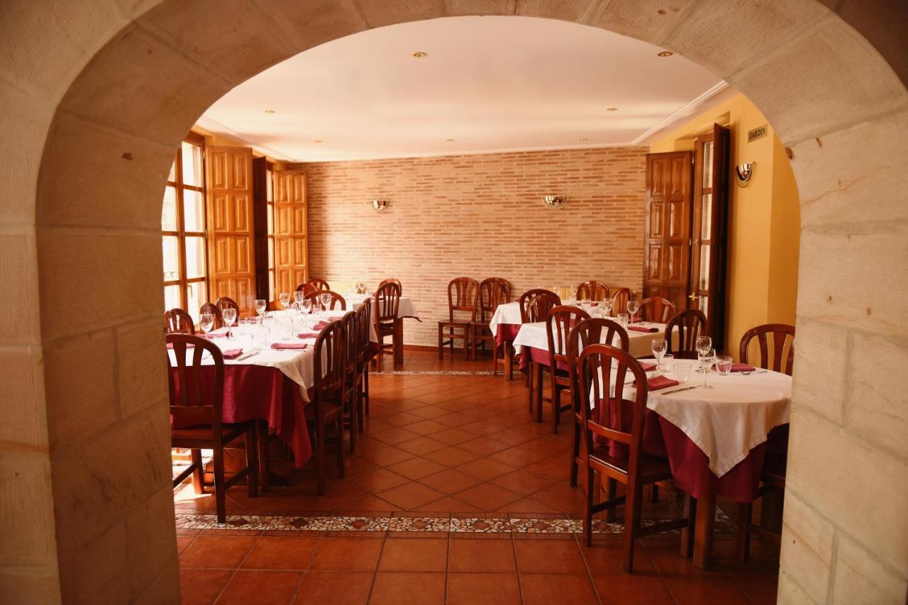 Hostal San Martin モリーノス・デ・ドゥエロ エクステリア 写真