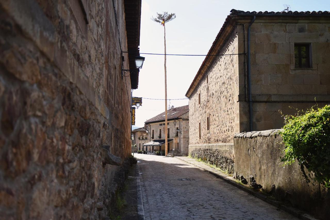 Hostal San Martin モリーノス・デ・ドゥエロ エクステリア 写真